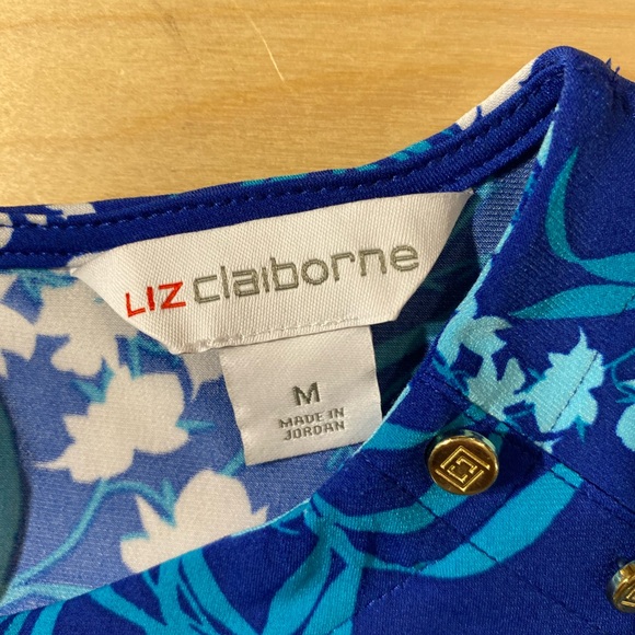 Liz Claiborne Blue Tropical Floral Short Sleeve Top Medium (QT) - Picture 4 of 6